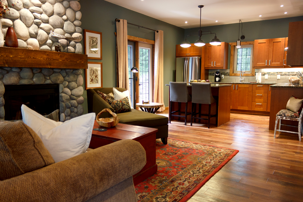 Birchside Living Room | The Prairie Creek Inn