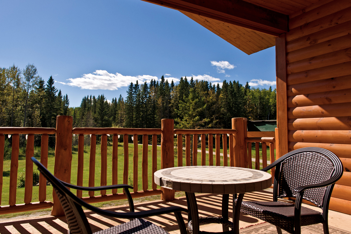 Loft Suite Deck | The Prairie Creek Inn