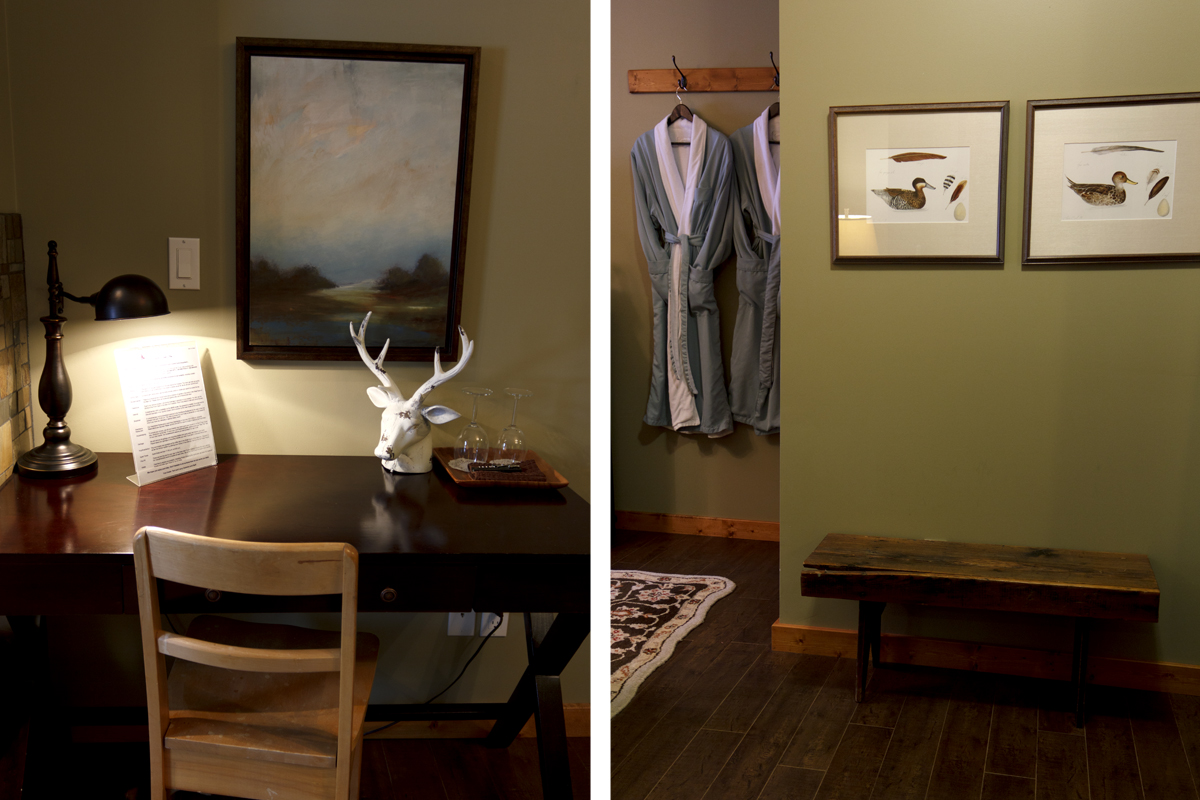 Woodlands Desk Entrance | The Prairie Creek Inn